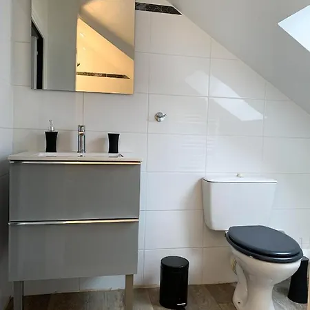 T2 Bedinangers Gare Lafayette Apartment *